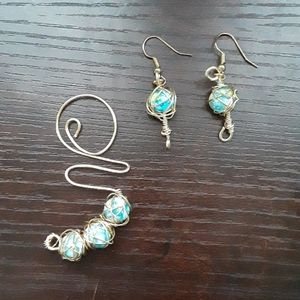 Necklace and earrings set